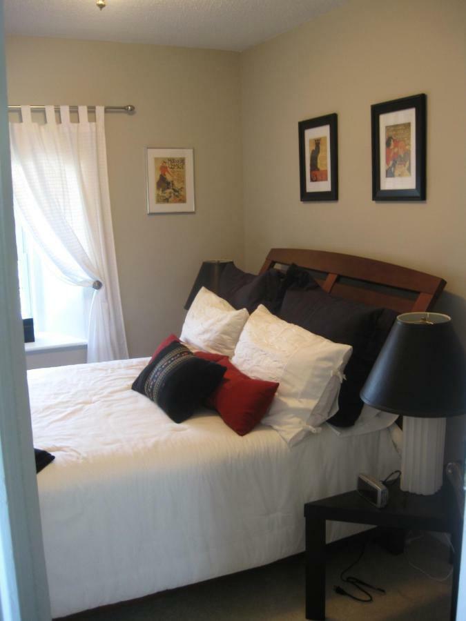 The Old Shipman House Bed & Breakfast Kemptville Dış mekan fotoğraf